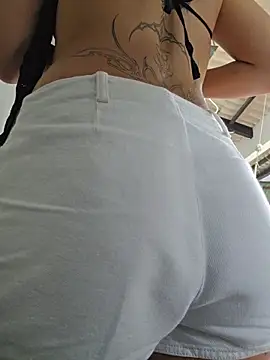 Snapshot of Kitty_San_xXx chatting on June 2026 08:40:02 PM Kitty San xXx online show from June 2026 08:40:02 PM
