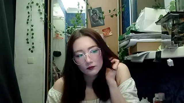 PhoebePalmer online show from March 2026 07:14:01 PM