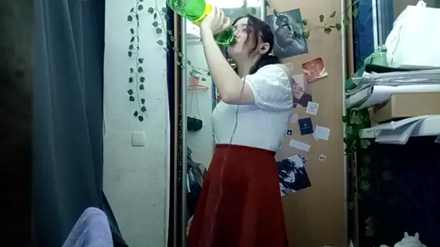 PhoebePalmer online show from March 2026 08:32:01 PM