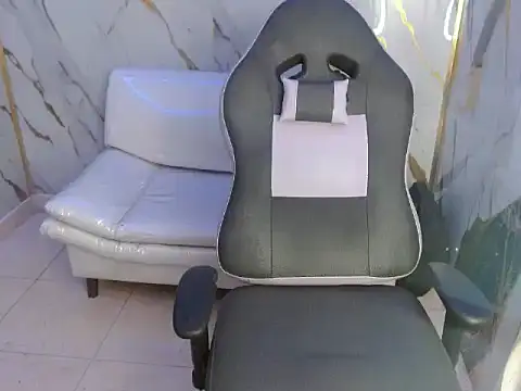 Snapshot of Andrea_girlx chatting on February 2026 03:42:01 PM Andrea girlx online show from February 2026 03:42:01 PM