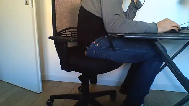 andre italy online show from March 2026 09:11:02 AM