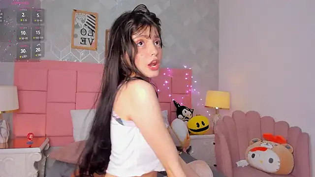 dolly kitter online show from April 2026 12:19:02 PM