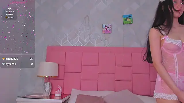 Snapshot of dolly_kitter chatting on May 2026 01:14:01 PM dolly kitter online show from May 2026 01:14:01 PM