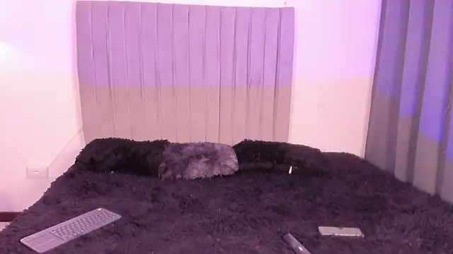 im tiffany  online show from March 2026 04:35:02 AM