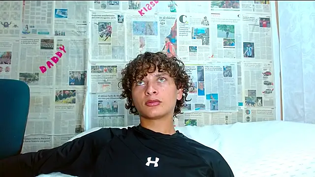 Snapshot of arielnoir6958 chatting on February 2026 11:24:02 PM arielnoir6958 online show from February 2026 11:24:02 PM