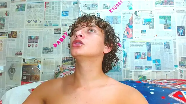 Snapshot of arielnoir6958 chatting on February 2026 10:32:01 PM arielnoir6958 online show from February 2026 10:32:01 PM