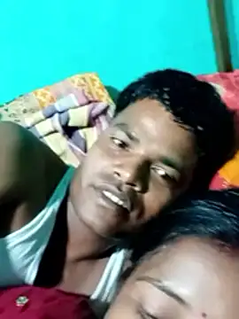 Snapshot of Your_deshibhabi25years chatting on April 2026 10:11:02 AM Your deshibhabi25years online show from April 2026 10:11:02 AM