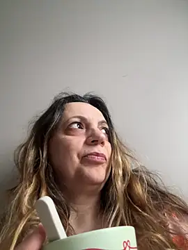 ShyFlameLive online show from April 2026 11:45:01 AM