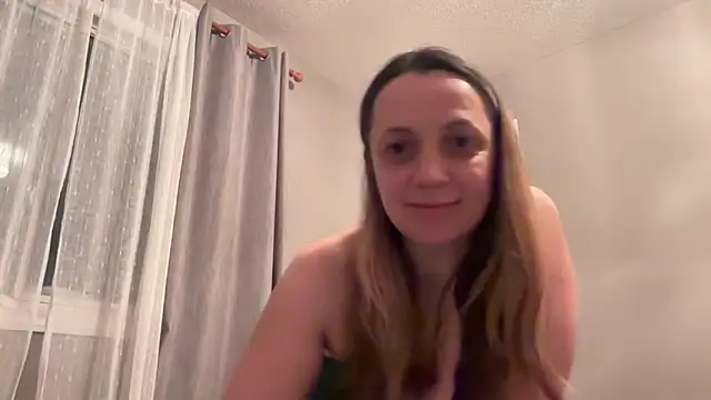 Snapshot of ShyFlameLive chatting on February 2026 12:32:01 AM ShyFlameLive online show from February 2026 12:32:01 AM