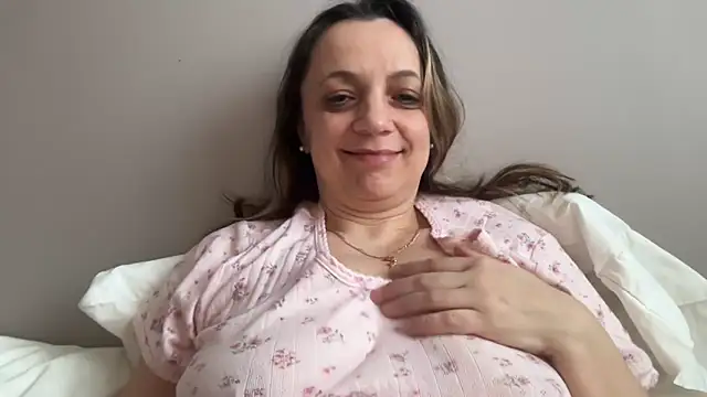 Snapshot of ShyFlameLive chatting on February 2026 12:27:01 PM ShyFlameLive online show from February 2026 12:27:01 PM