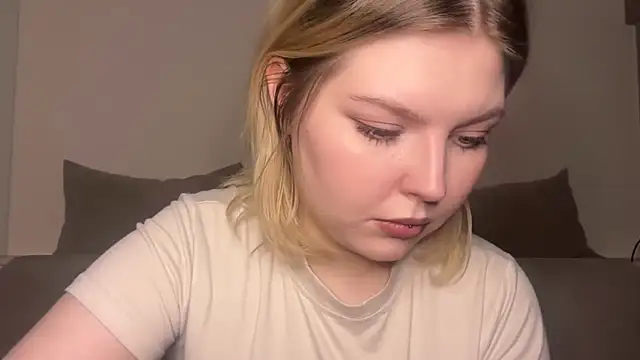 Ophelia Ritz online show from March 2026 09:53:01 PM