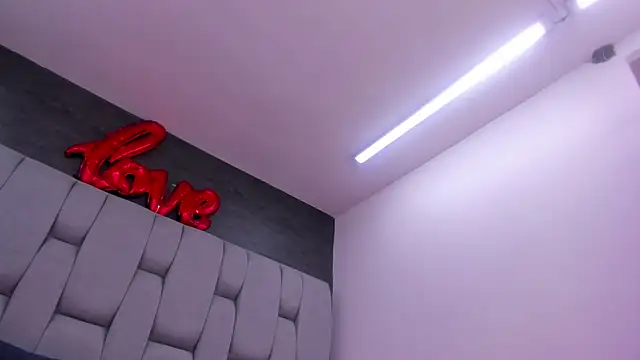 Amber-Horney online show from March 2026 02:02:02 PM