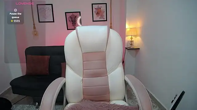 Snapshot of adhara_11 chatting on February 2026 10:32:01 PM adhara 11 online show from February 2026 10:32:01 PM