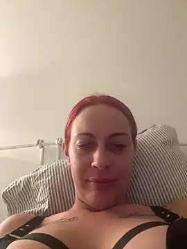 SophieSchmidt online show from February 2026 08:42:01 PM