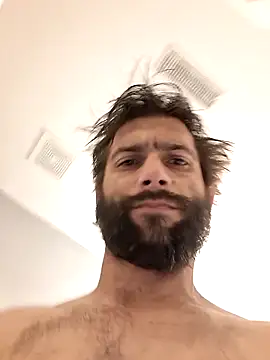 TrndSettr online show from February 2026 11:46:01 PM