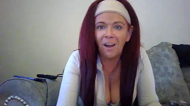 Forbidden-Irish-x online show from February 2026 04:52:01 PM