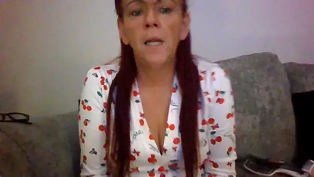 Forbidden-Irish-x online show from March 2026 08:05:01 PM