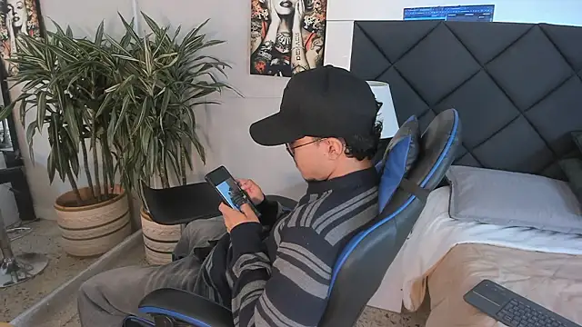 kai storn online show from March 2026 11:43:01 AM