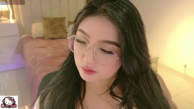 ninna sweet online show from March 2026 02:24:02 AM