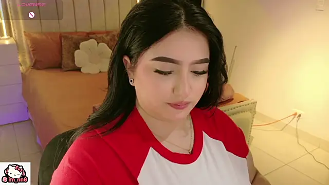 ninna sweet online show from May 2026 01:18:02 PM