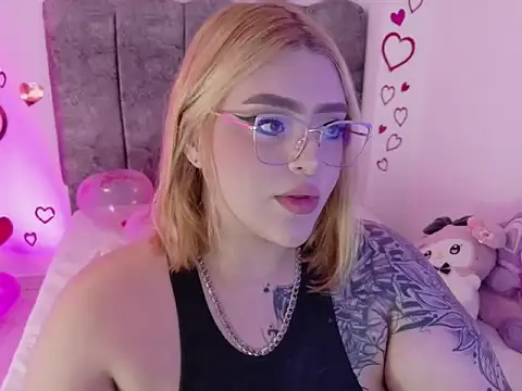 missevans online show from February 2026 07:12:01 PM