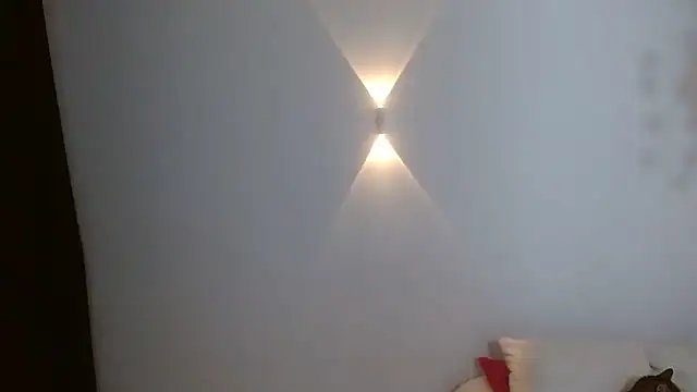 sensualstryp online show from April 2026 11:16:02 PM