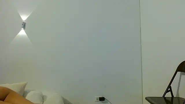 sensualstryp online show from March 2026 12:23:02 AM