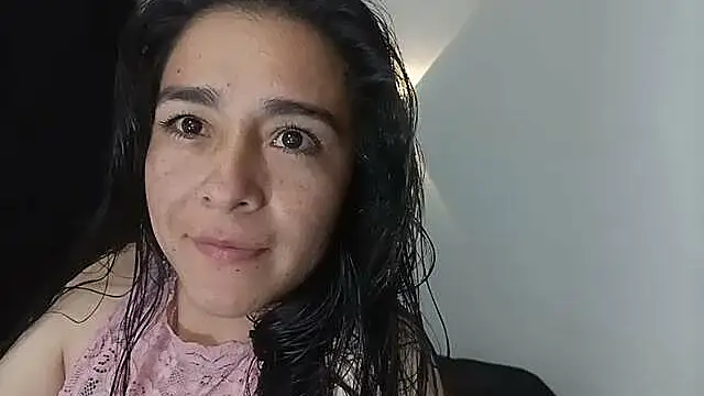 sensualstryp online show from April 2026 01:34:01 AM