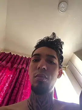 Snapshot of Stiward_newman chatting on February 2026 01:44:01 PM Stiward newman online show from February 2026 01:44:01 PM