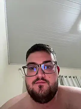 Snapshot of Jmlbsuchi chatting on February 2026 06:13:01 AM Jmlbsuchi online show from February 2026 06:13:01 AM