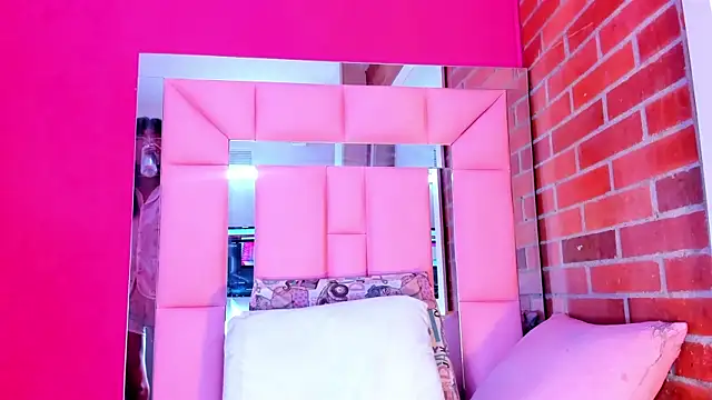 Baby doll XOXO online show from February 2026 12:16:01 PM