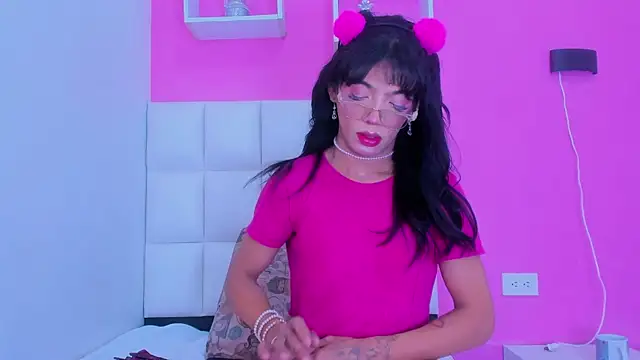 Baby doll XOXO online show from February 2026 08:41:01 PM