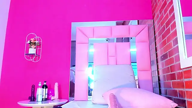 Baby doll XOXO online show from February 2026 01:51:02 PM