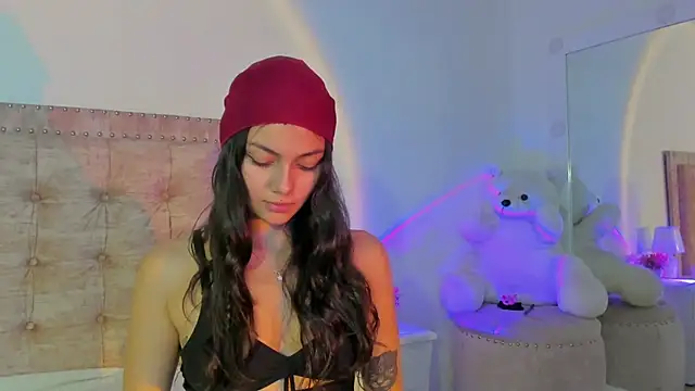 Jennifer Lee  online show from February 2026 09:12:01 PM