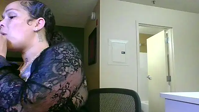 harleycakess online show from April 2026 09:46:02 AM