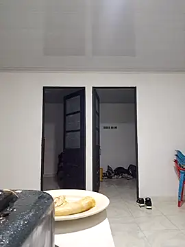 Cris18sexy online show from March 2026 02:35:01 AM