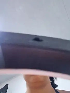 Cris18sexy online show from April 2026 12:11:02 PM