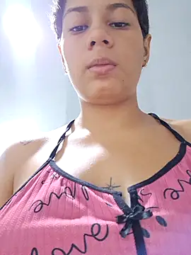 Cris18sexy online show from May 2026 12:20:01 PM
