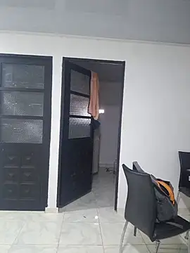 Cris18sexy online show from May 2026 12:46:02 PM