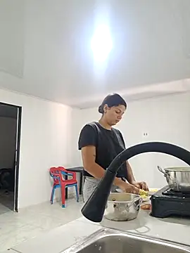 Cris18sexy online show from February 2026 03:12:02 PM