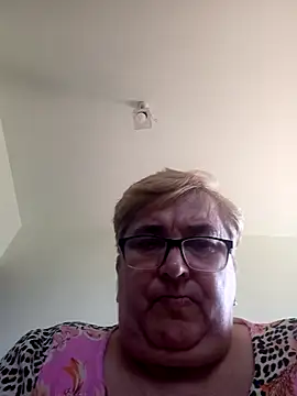 SusanStar874 online show from April 2026 12:45:02 PM