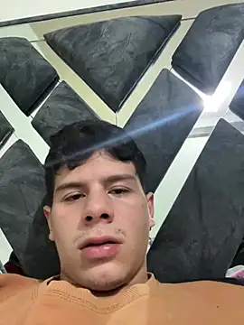 Andy12912 online show from March 2026 12:19:02 AM