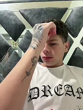 Andy12912 online show from February 2026 05:18:01 PM