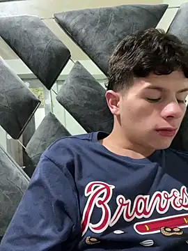 Andy12912 online show from February 2026 03:51:01 PM