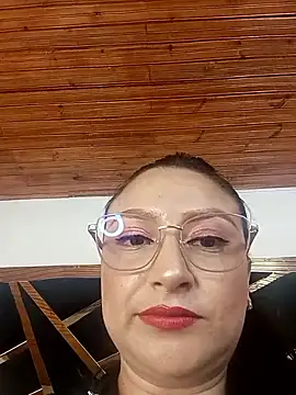 Snapshot of AngieLafourcade chatting on February 2026 09:01:01 PM AngieLafourcade online show from February 2026 09:01:01 PM