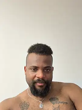 BigCatXLOfficial online show from April 2026 07:19:01 PM