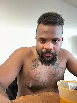 BigCatXLOfficial online show from April 2026 06:00:02 PM