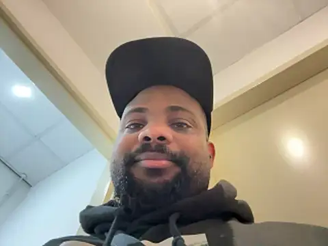 BigCatXLOfficial online show from April 2026 01:01:02 PM