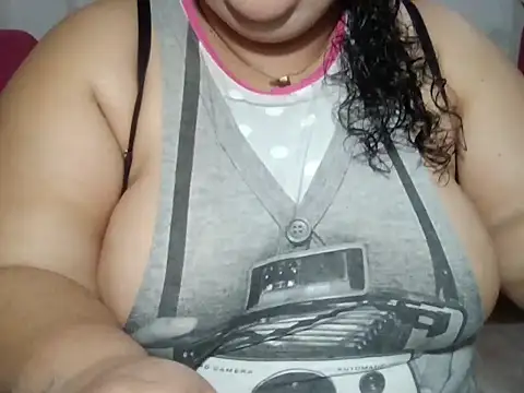 Danavane22 online show from February 2026 07:02:01 PM