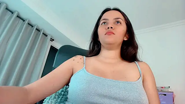 Snapshot of paulina_ponce chatting on February 2026 11:55:02 PM paulina ponce online show from February 2026 11:55:02 PM